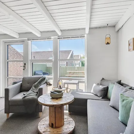 2 Bedroom Cozy In Hemmet